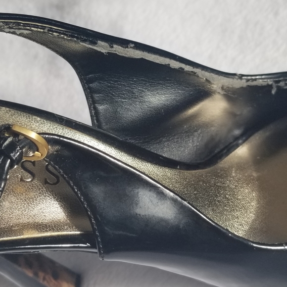 GUESS Pumps - Picture 5 of 6